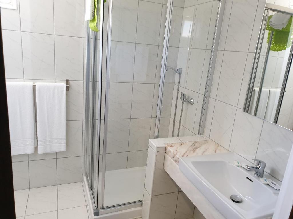 Tarik by Atlantichotels - AL room 1